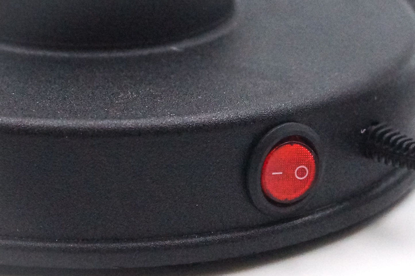 Heizuntersetzer für Taubentränke für die kalte Jahreszeit